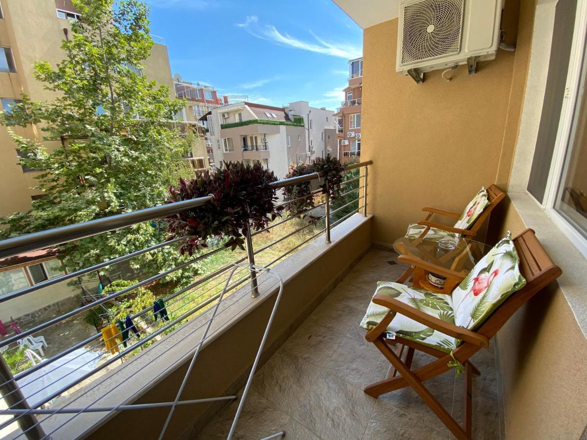 Apartments Dione Поморие Экстерьер фото