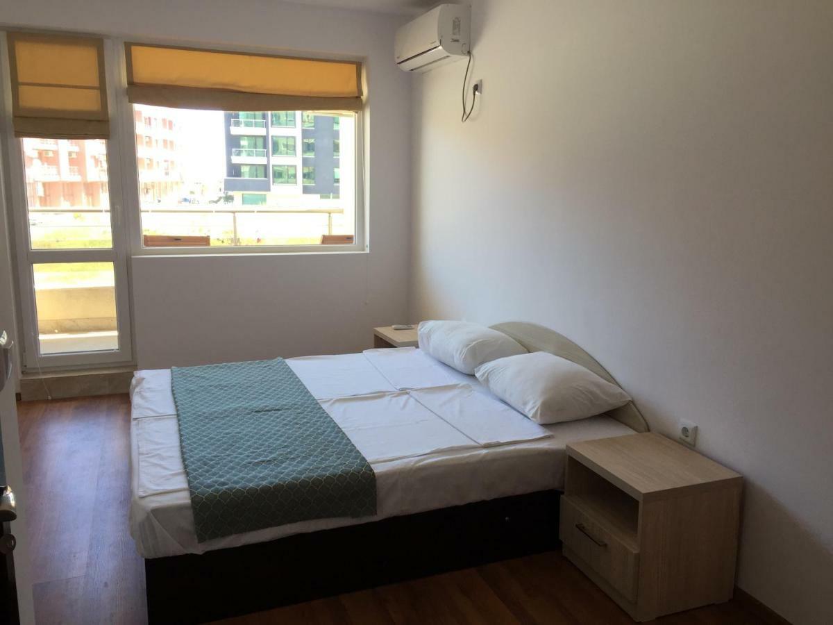 Apartments Dione Поморие Экстерьер фото