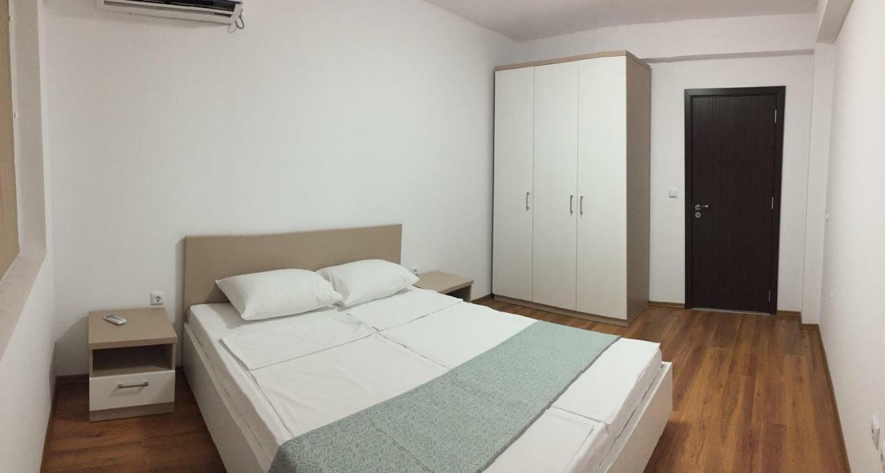 Apartments Dione Поморие Экстерьер фото